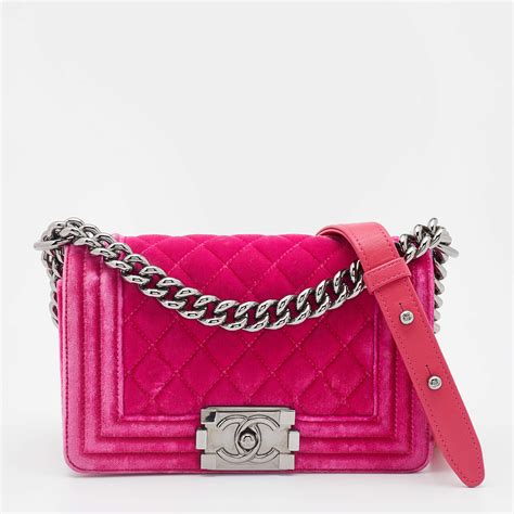 chanel boy bag small size|Chanel boy small quilted bag.